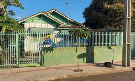 Casa a Venda   Terreno de 300 M²  jardim Novo Antares