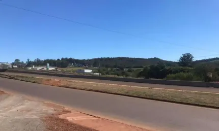 Área a Venda com um total de 26200 M² localizada as margens da Rod. PR  445