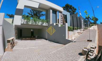 Casa à venda, 3 quartos, 1 suíte, 4 vagas, Vila Becker - Toledo/PR