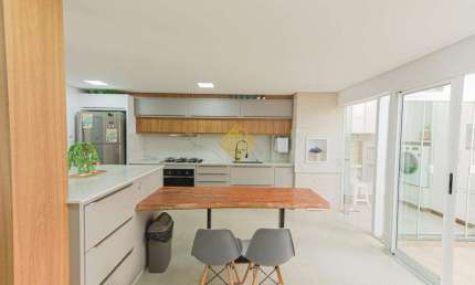 Casa com 3 quartos à venda no Country, Cascavel 