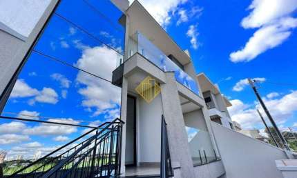 Sobrado à venda, 1 suíte e 2 quartos, Canadá - Cascavel-PR
