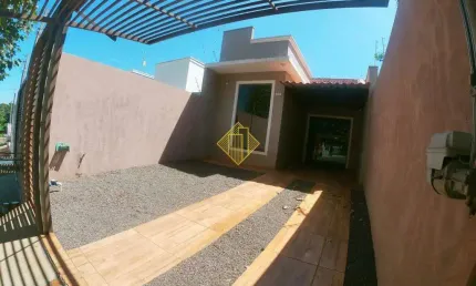 Casa à venda, 2 quartos, 2 vagas, Jardim Coopagro - Toledo/PR