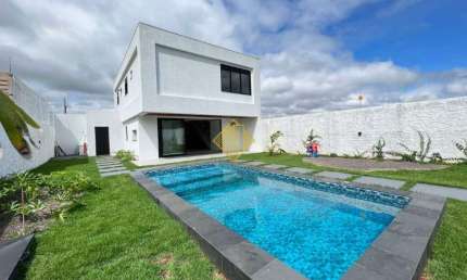 Sobrado à venda, 3 quartos, 1 suíte, 2 vagas, Vila Becker - Toledo/PR