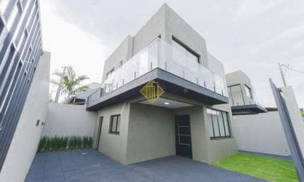 Sobrado à venda, 2 quartos, 1 suíte, 2 vagas, Canadá - Cascavel/PR