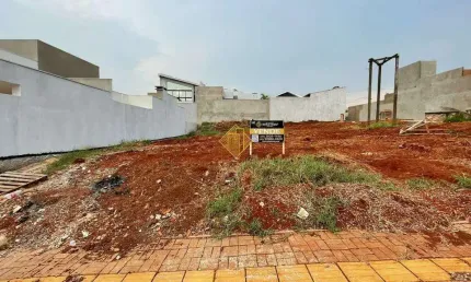 LOTE PRÓXIMO AO LAGO NOVO NA VILA INDUSTRIAL, TOLEDO-PR