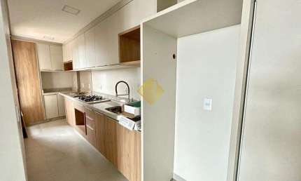 APARTAMENTO SEMI MOBILIADO COM 1 SUÍTE NO JARDIM LA SALLE EM TOLEDO-PARANÁ
