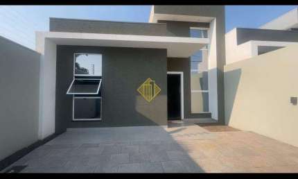 Casa no Jardim Piovesan à venda com Sobra de terreno