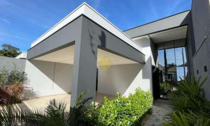 CASA TÉRREA COM 1 SUÍTE E 2 QUARTOS NO JARDIM PANCERA, TOLEDO-PR