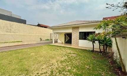 Casa à venda, 3 vagas, Parque São Paulo - Cascavel/PR