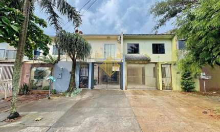 Sobrado à venda, 3 quartos, 3 suítes, 4 vagas, Canadá - Cascavel/PR