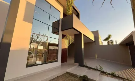 Casa à venda, 1 suíte + 2 demi-suítes, 2 vagas, Vila Industrial - Toledo/PR