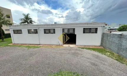 BARRACÃO PARA LOCAÇAO SOMENTE PARA DEPÓSITO COM 240m² NO CENTRO DE TOLEDO - PARANÁ