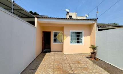 Casa com 2 quartos e edícula no bairro Angra dos Reis