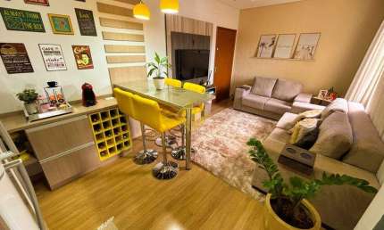 APARTAMENTO SEMIMOBILIADO NO BAIRRO SÃO FRANCISCO, TOLEDO-PR.
