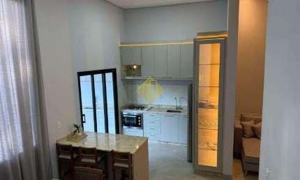 CASA COM MÓVEIS PLANEJADOS - VILA BECKER - TOLEDO / PR