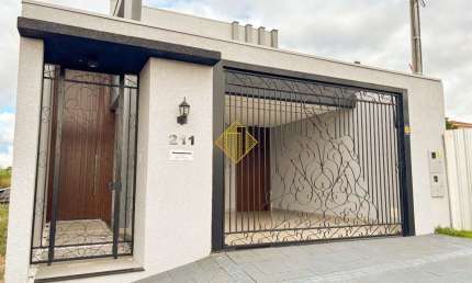 Casa Térrea com Terraço Impecável – Conforto e Sofisticação para Você!
