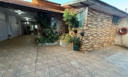 Casa à venda no Jardim Europa, Toledo 