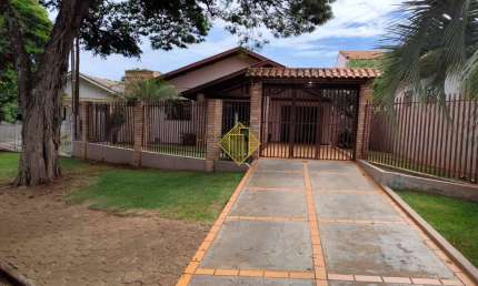 CASA NO JD INDUSTRIAL - TOLEDO, COM 01 SUITE, 02 QUARTOS, PRÓXIMO A COLÉGIO, FÁCIL ACESSO AO CENTRO, AO LAGO DO CENTRO, SHOPPING, AO LAGO NORTE