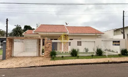 Casa com 3 quartos para alugar no Neva, Cascavel 