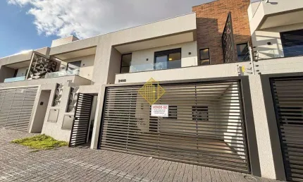 Incrível sobrado semi mobiliado em localização dos sonhos!