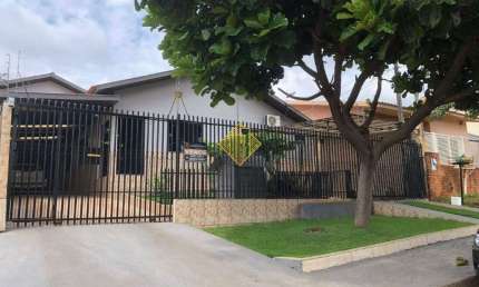 Casa com 5 quartos à venda no Universitário, Cascavel 