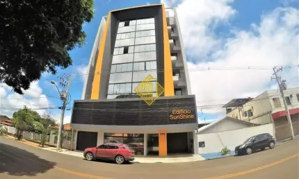 Apartamento à venda, 2 quartos, 1 suíte, 2 vagas, Centro - Toledo/PR