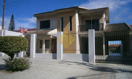 Sobrado à venda, 2 quartos, 1 suíte, 3 vagas, Recanto Tropical - Cascavel/PR