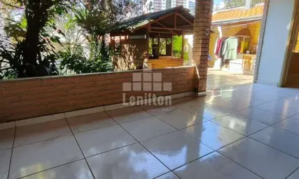 Casa com 3 quartos à venda na rua itajubá, vila alice, santo andré, 300 m2 por r$ 680.000