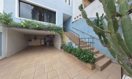 Casa com 3 quartos à venda na Rua Almeida Brandão, Jordanópolis, São Bernardo do Campo, 241 m2 por R$ 990.000