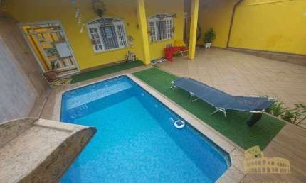 Casa com 3 dormitórios à venda, 103 m² por R$ 750.000,00 - Jardim Imperador - Praia Grande/SP