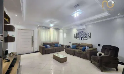 Sobrado com 3 dormitórios à venda, 121 m² por R$ 630.000,00 - Balneário Pires - Praia Grande/SP