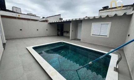 Casa com 4 dormitórios à venda, 164 m² por R$ 950.000,00 - Vilamar - Praia Grande/SP