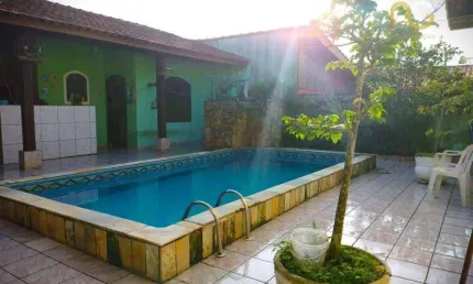 Casa com 4 dormitórios à venda, 224 m² por R$ 885.000,00 - Balneário Flórida - Praia Grande/SP