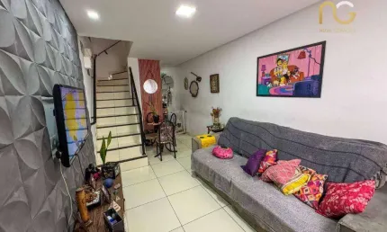 Sobrado com 2 dormitórios à venda, 61 m² por R$ 300.000,00 - Vila Assunção - Praia Grande/SP