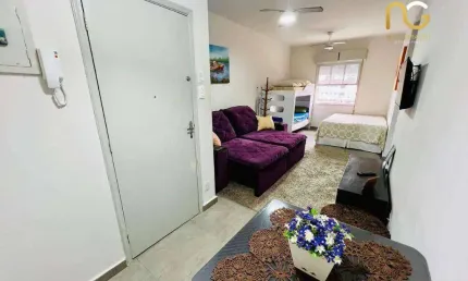 Kitnet com 1 dormitório à venda, 35 m² por R$ 205.000,00 - Boqueirão - Praia Grande/SP