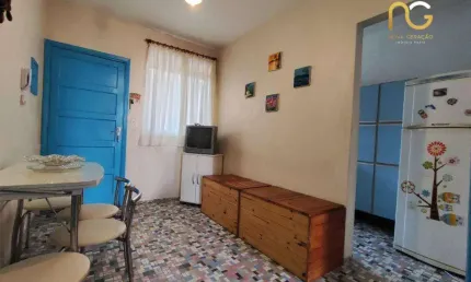 Apartamento com 2 dormitórios à venda, 41 m² por R$ 211.000,00 - Vila Guilhermina - Praia Grande/SP