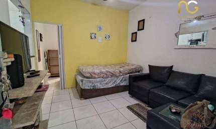 KITINET DIVIDIDA A VENDA  300M DA PRAIA R$ 170.000,00