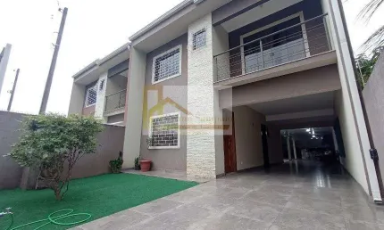 Sobrado para Venda em Colombo, Guaraituba, 3 dormitórios, 1 suíte, 4 banheiros, 3 vagas