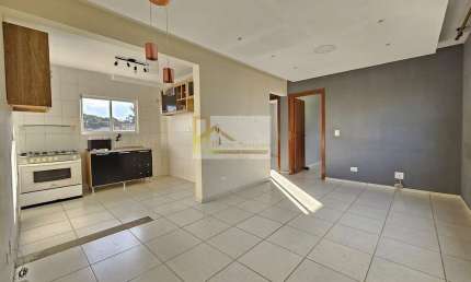 Apartamento para Venda em Colombo, Guaraituba, 2 dormitórios, 1 banheiro, 1 vaga
