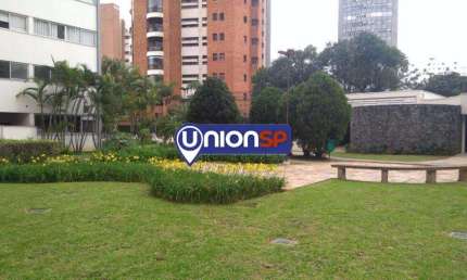 Apartamento com 4 dormitórios à venda, 200 m² por R$ 1.100.000,00 - Morumbi - São Paulo/SP