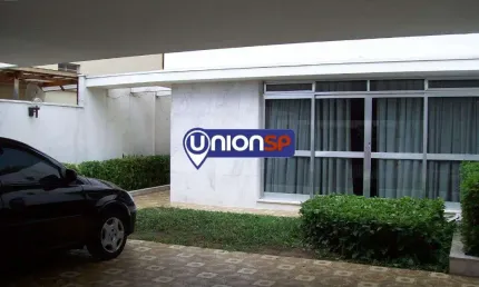 Sobrado com 4 dormitórios à venda, 367 m² por R$ 2.700.000,00 - Brooklin - São Paulo/SP