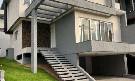 Sobrado à venda, 233 m² por R$ 1.690.000,00 - Centro - Gravataí/RS