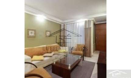 SOBRADO 2 DORMITORIOS UMA VAGA  PERFEITA LOCALIZAÇÃO