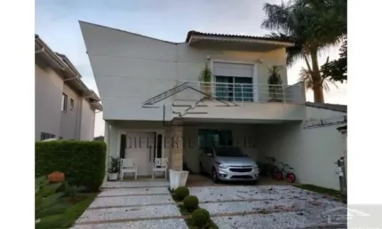 CASA EM CONDOMÍNIO COM 4 SUÍTES - 4 VAGAS - MOGI DAS CRUZES
