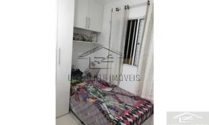CASA 2 DORMITÓRIOS -3 WC- 1 VAGA NA VILA RÉ OPORTUNIDADE !!!