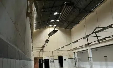 Galpão industrial para Locação na Chácara Belenzinho - SÃO PAULO.  COM 700M²