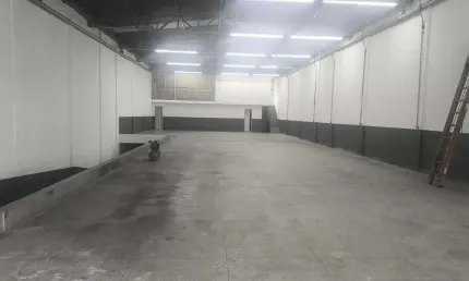 Barracão / Galpão / Depósito com 2 salas para alugar na Rua Engenheiro José Rubbo, 156, Cidade Centenário, São Paulo