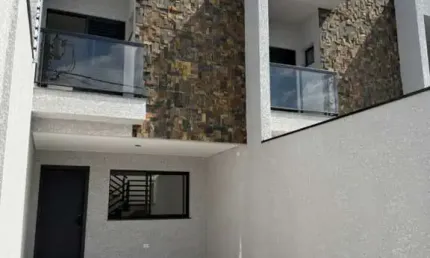 SOBRADO EM FINO ACABAMENTO A VENDA NA VILA LÚCIA COM  3 QUARTOS SENDO 1 SUÍTE.
