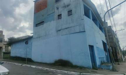 GALPÃO 418 M² COM MEZANINO, 4 BANHEIROS - VILA JACUÍ