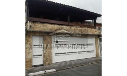 Sobrado 263m² 3 dormitórios 1 suíte 3 vagas - Vila Galvão